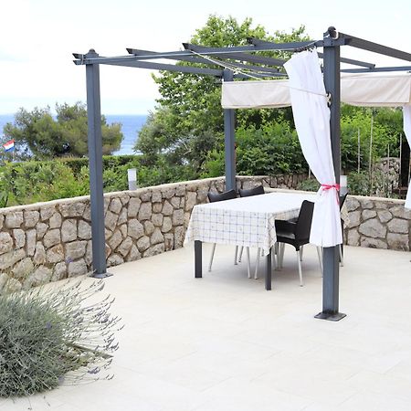 Neda Apartmani Mali Lošinj Esterno foto
