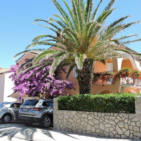 Neda Apartmani Mali Lošinj Esterno foto
