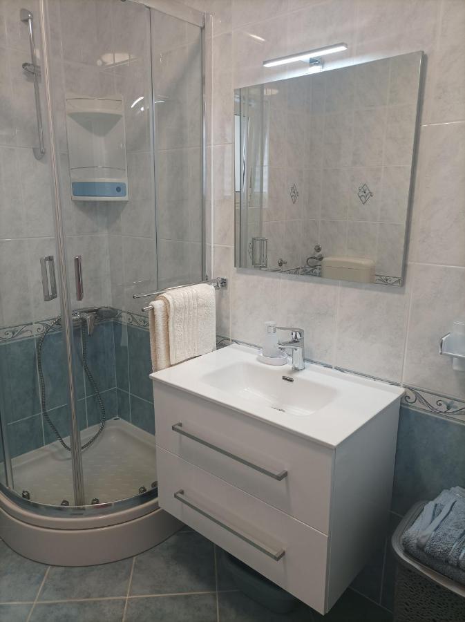 Neda Apartmani Mali Lošinj Esterno foto