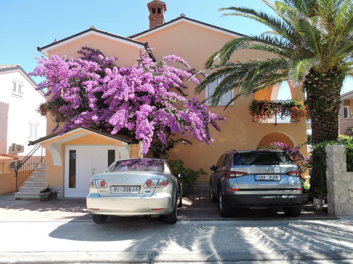Neda Apartmani Mali Lošinj Esterno foto