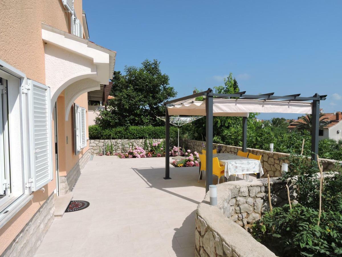 Neda Apartmani Mali Lošinj Esterno foto